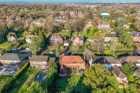 5 bedroom detached house for sale, Adelaide Road, Walton-On-Thames, KT12