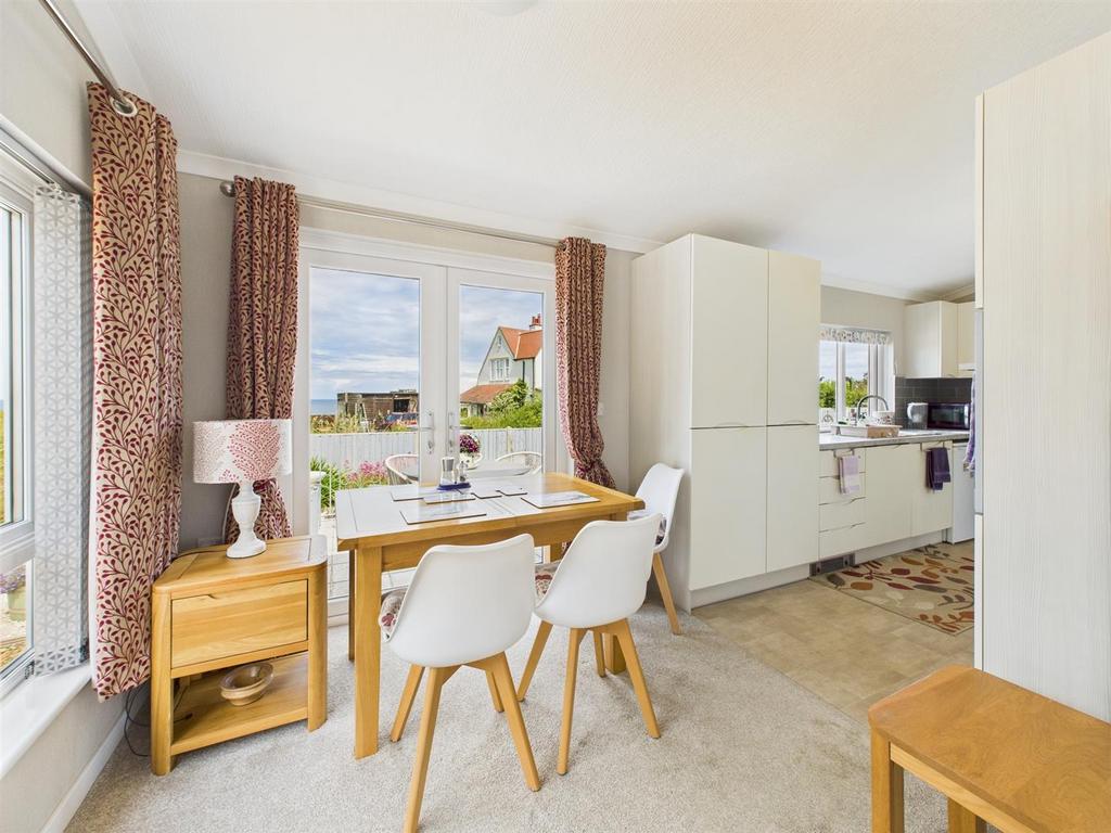 CAM04116 G0-PR0206-STILL009.jpg