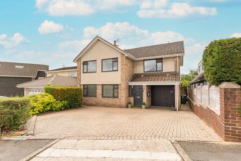 4 bedroom detached house for sale, Pettingale Road, Croesyceiliog, NP44