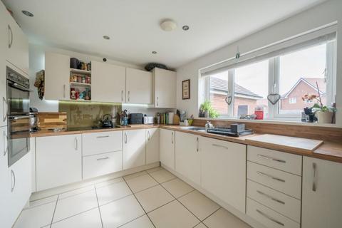 5 bedroom detached house for sale, Abingdon,  Oxfordshire,  OX14