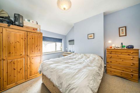 undefined, Oxford Road, Teddington TW11