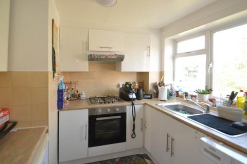 2 bedroom maisonette for sale, Montpellier Court, Windsor