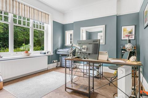 46 Hartopp Road, Sutton Coldfield, B74 2QR