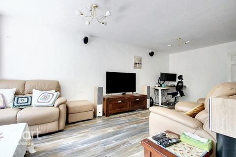 40 Hampton Close, Stevenage, SG2 8SP
