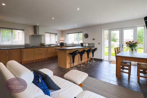 3 bedroom detached house for sale, Hall Lane, Brinsley, Nottingham, NG16
