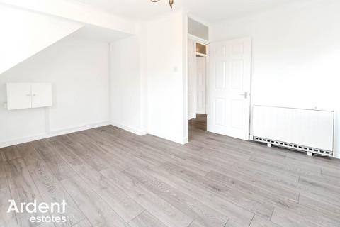 35 Brooklands Walk, Chelmsford, CM2 9BH