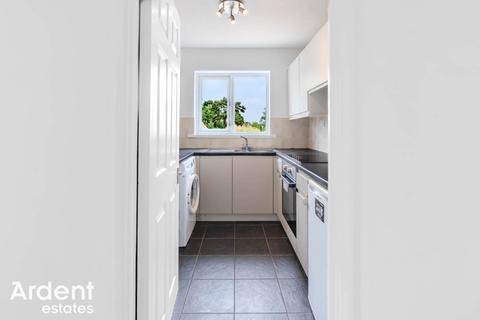 35 Brooklands Walk, Chelmsford, CM2 9BH