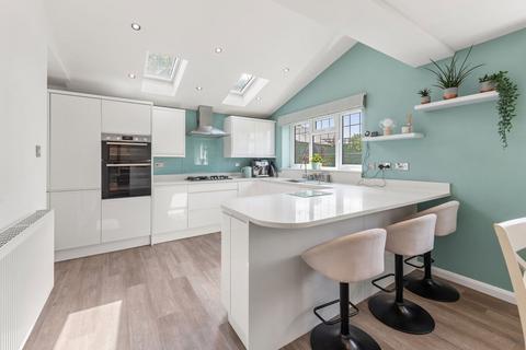 11 Braemar Close, Grantham, NG31 9PB