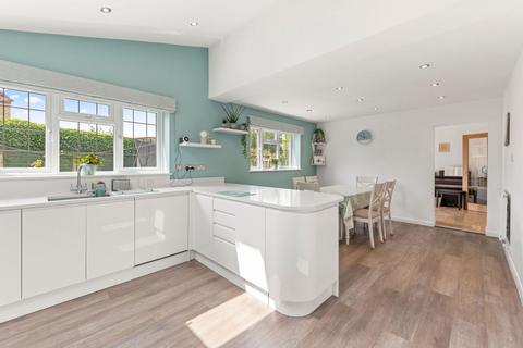 11 Braemar Close, Grantham, NG31 9PB