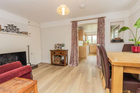 2 bedroom end of terrace house for sale, Within Walking Distance Of A Train Station In Etchingham