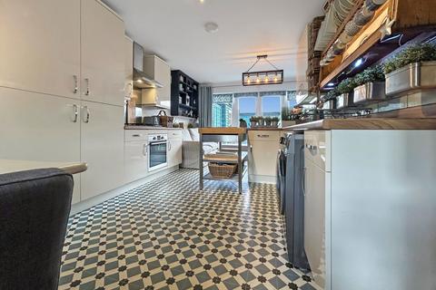 20 Fenwick Drive, Kingstown, Carlisle, CA6 4DL