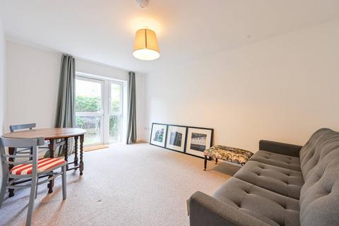 2 bedroom flat for sale, Westferry Road, Isle Of Dogs, London, E14
