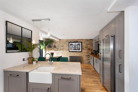 103 South Gipsy Road, Welling, DA16 1HR