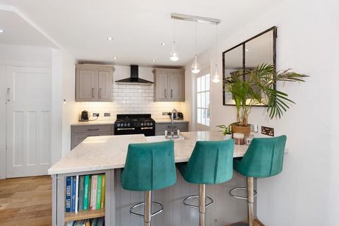 103 South Gipsy Road, Welling, DA16 1HR