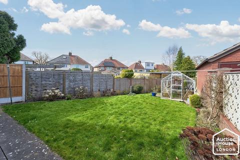 2 bedroom detached bungalow for sale, 3 Eastward Glen, Codsall, Wolverhampton, West Midlands, WV8 2JB