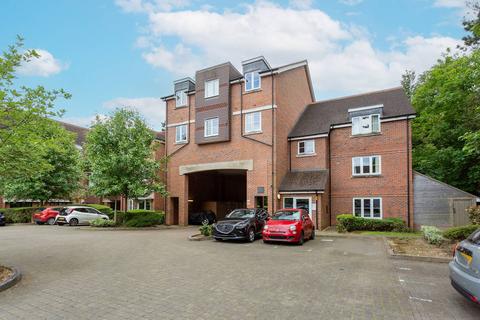 2 bedroom flat to rent, Arden Court Lockhart Road, WD17, Watford, WD17
