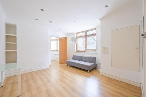 Star Place, Wapping, London, E1W