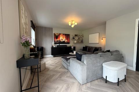 2 Deane Close, Sittingbourne, ME10 3ES