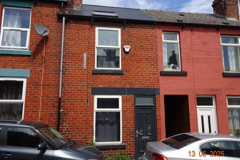 3 bedroom terraced house to rent, Toyne Street, Crookes, Sheffield, S10 1HH