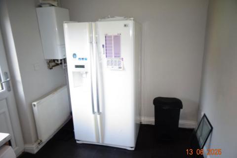 3 bedroom terraced house to rent, Toyne Street, Crookes, Sheffield, S10 1HH