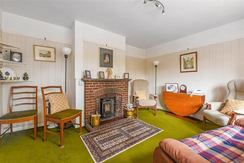 3 bedroom detached house for sale, Burnt Hill Road, Farnham