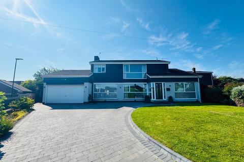 11 Longmeadows, Sunderland, SR3 3RS