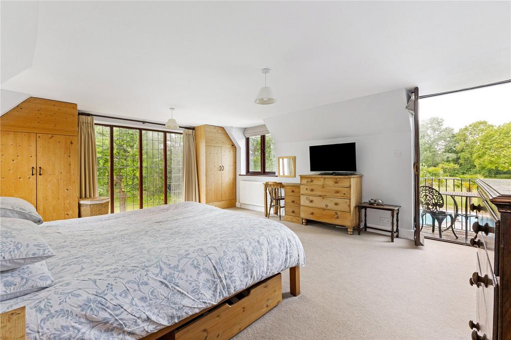 Main Bedroom