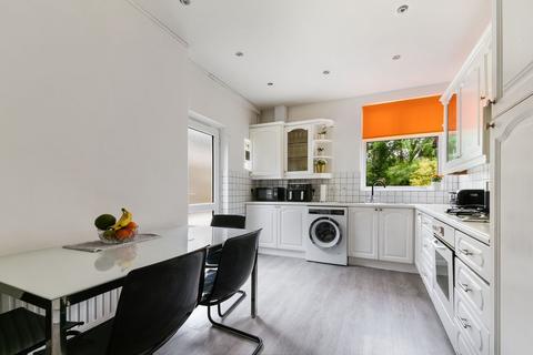 undefined, Plough Lane, Purley, CR8