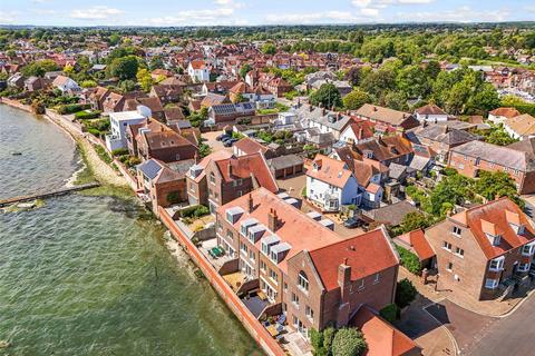 4 bedroom townhouse for sale, Stanley Road, Emsworth, Hampshire, PO10