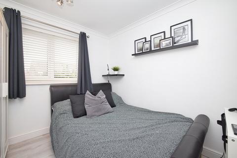 21 Cherry Gardens, Broadstairs, CT10 2NE