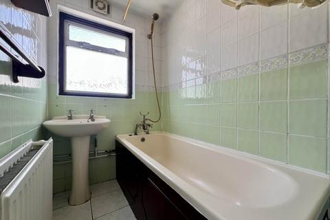 4 bedroom terraced house to rent, Monega Road, Forest Gate