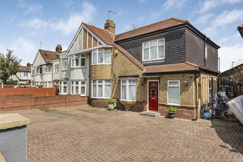 4 bedroom semi-detached house for sale, Twickenham Road, Isleworth, TW7
