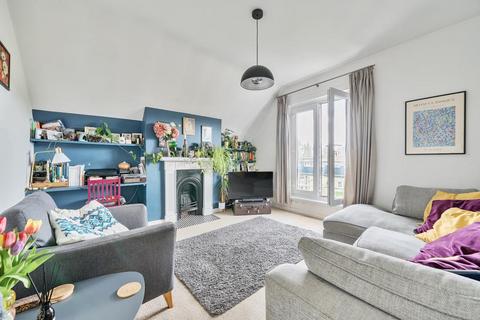1 bedroom flat for sale, Finsbury Park,  London,  N4