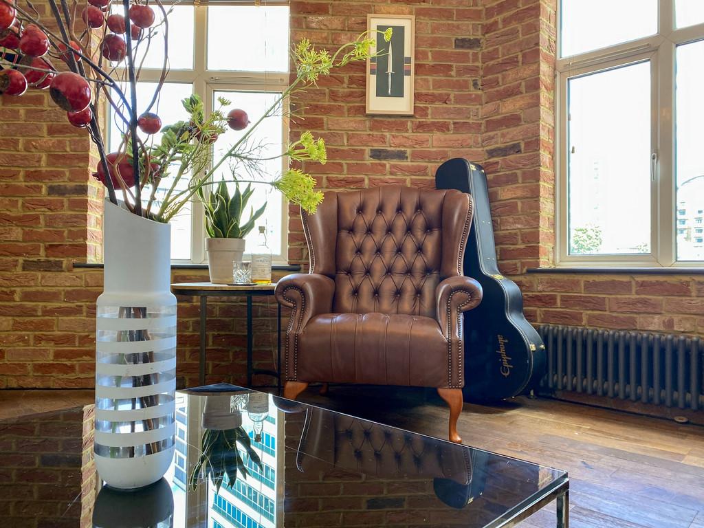 Apartment in Croydon - View 5
