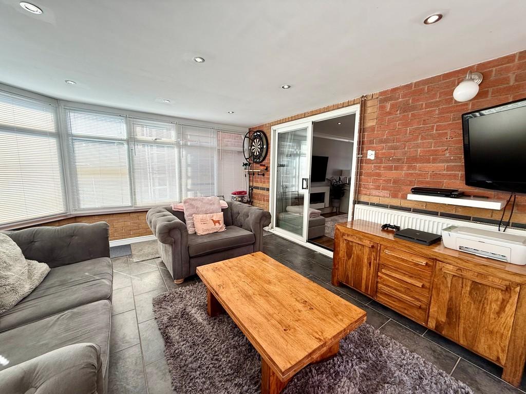 7 welford close conservatory 5