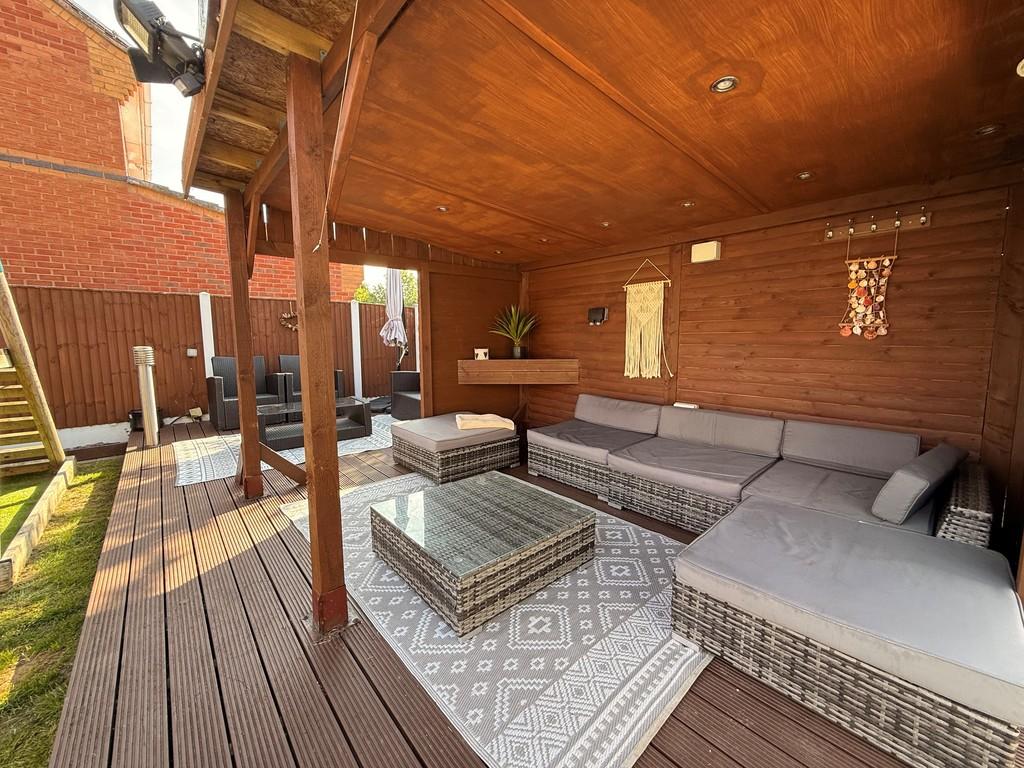 7 welford close garden 1