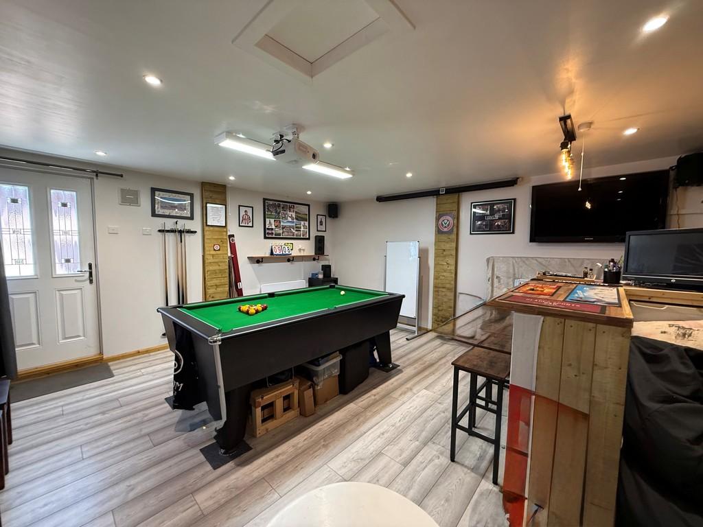 7 welford close garage 2