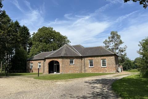 3 bedroom barn conversion to rent, Tathwell, Louth, LN11 9SP