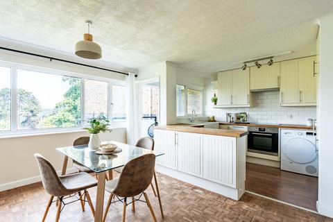 3 bedroom flat for sale, The Cedars, Hazelwood Road, Bristol BS9