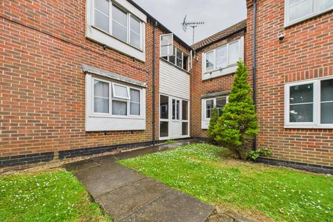 1 bedroom flat for sale, Rosehip Way, Lychpit, Basingstoke, RG24