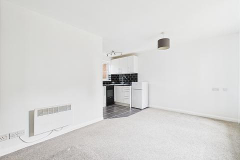 1 bedroom flat for sale, Rosehip Way, Lychpit, Basingstoke, RG24