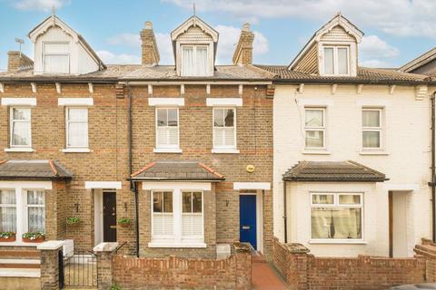 Maunder Road, London W7