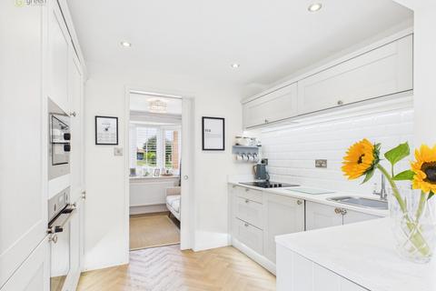 49 Bradgate Drive, Sutton Coldfield, B74 4XG