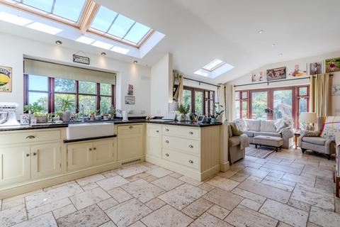 4 bedroom farm house for sale, Hardwick, Norwich