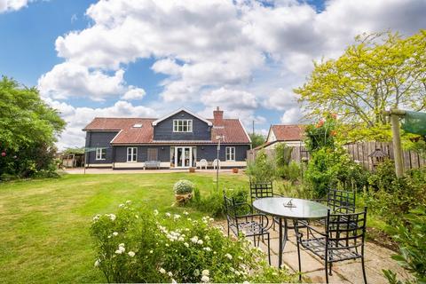 4 bedroom barn conversion for sale, Burston, Diss