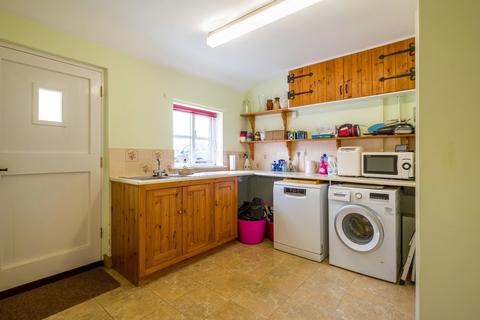 4 bedroom barn conversion for sale, Burston, Diss