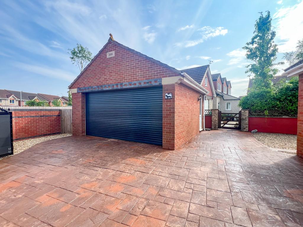 Double Garage