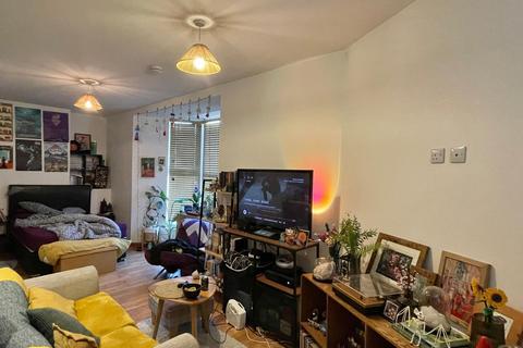 undefined, Walter Road, Swansea, SA1