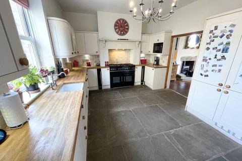 undefined, New Street, Farsley