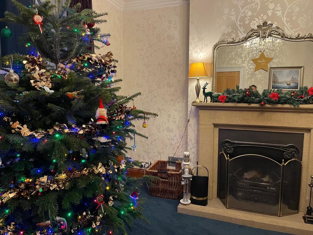 Lounge xmas2jpg